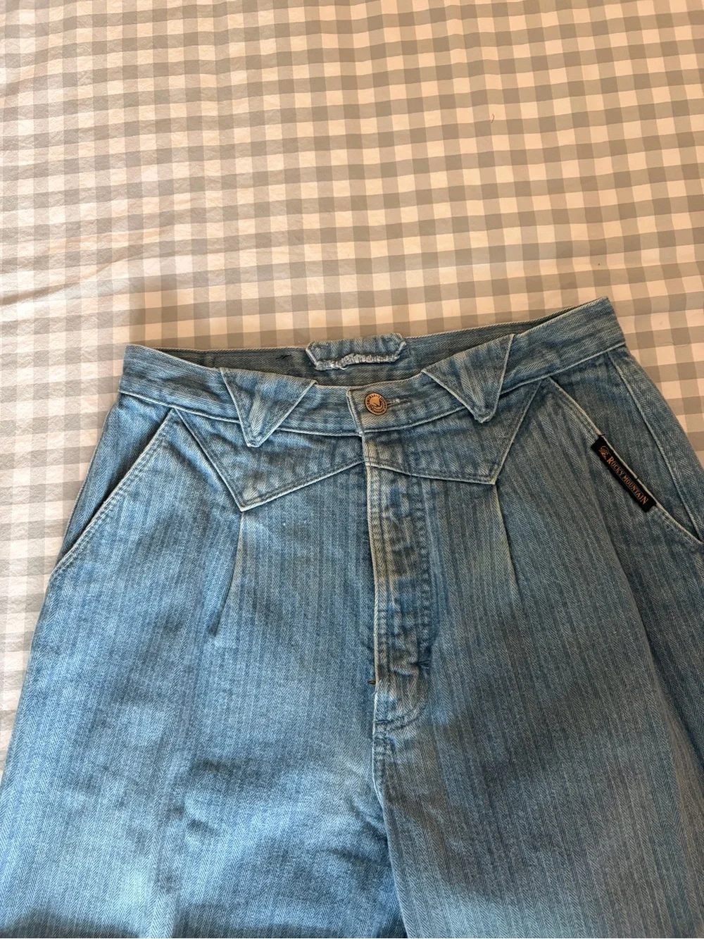 Women’s vintage Rockies (Rocky Mountain denim)